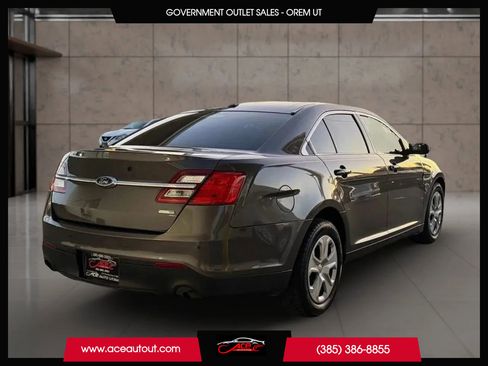 Used 2017 Ford Taurus Police Interceptor AWD image 8