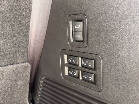 Used 2025 INFINITI QX80 Autograph image 29