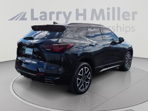 Used 2023 Chevrolet Blazer RS w/ Driver Confidence II Package AWD/4WD image 5