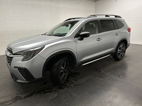 New 2026 Subaru Ascent Limited image 4