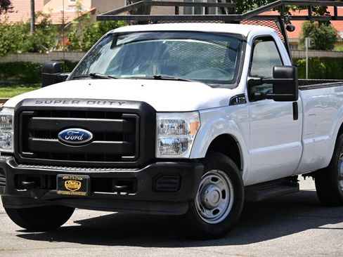 Used 2012 Ford F250 XL RWD image 1