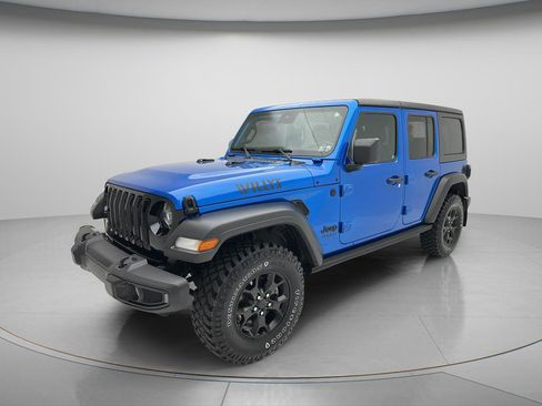 Used 2022 Jeep Wrangler Unlimited Sport AWD/4WD image 3