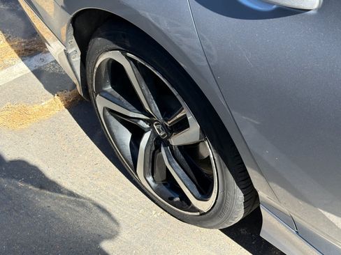 Used 2020 Honda Accord Sport image 13