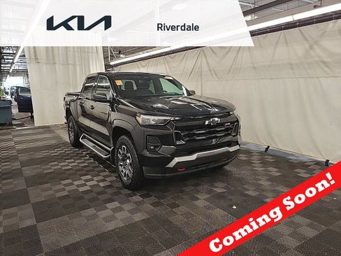 Used 2024 Chevrolet Colorado Z71 w/ Z71 Convenience Package 2 AWD/4WD image 1