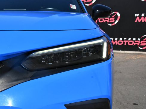 Used 2022 Honda Civic Sport image 11