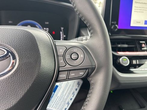 New 2026 Toyota Corolla Cross SE image 19