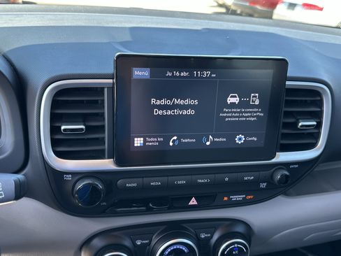 Certified 2023 Hyundai Venue SEL image 24