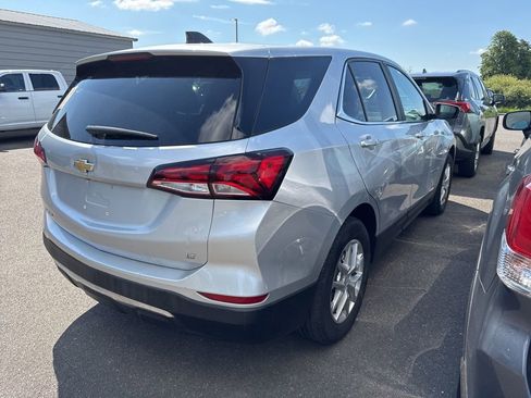 Used 2022 Chevrolet Equinox LT FWD image 6