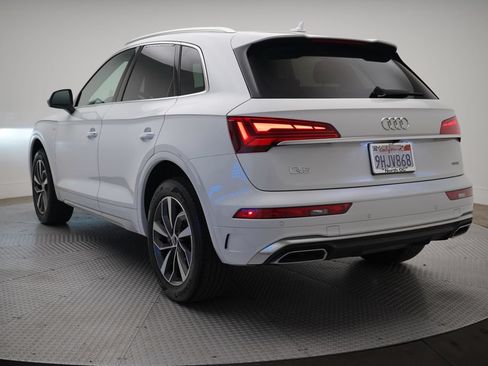 Used 2023 Audi Q5 2.0T Premium Plus w/ Premium Plus Package AWD/4WD image 3
