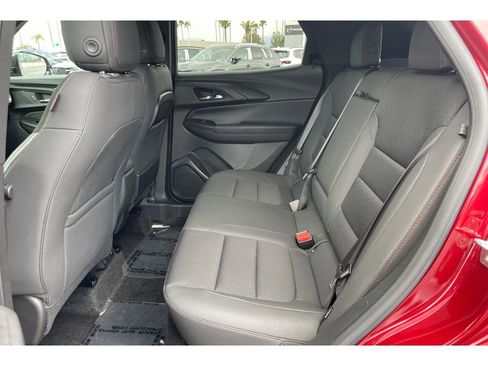 Used 2023 Chevrolet TrailBlazer RS w/ Sun and Liftgate Package FWD image 15