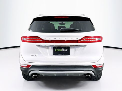 Used 2019 Lincoln MKC Premiere FWD image 7