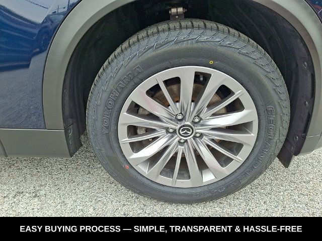 Certified 2024 MAZDA CX-90 Plug-In Hybrid w/ Preferred AWD/4WD image 10