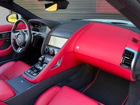 Used 2024 Jaguar F-TYPE R-Dynamic image 8