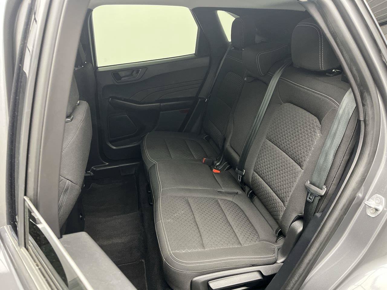 Used 2023 Ford Escape Active w/ Tech Pack #1 AWD/4WD image 12