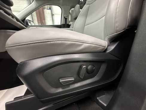 New 2026 Ford Explorer Active w/ Active Comfort Package image 14