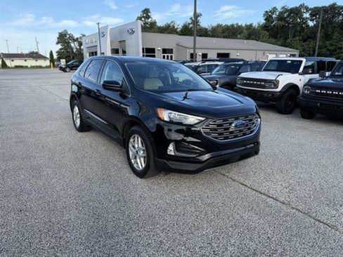Certified 2022 Ford Edge SEL w/ Convenience Package image 10