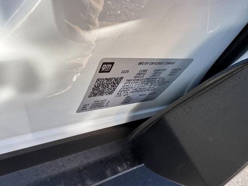 New 2026 Chevrolet Trax LT image 39