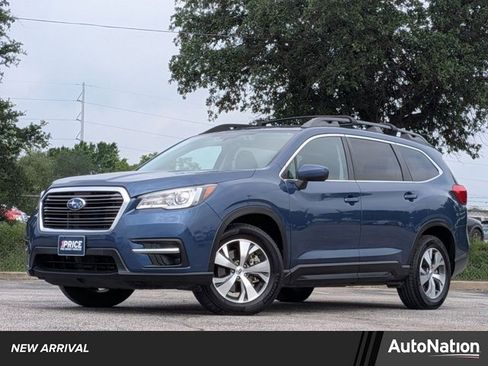 Used 2022 Subaru Ascent Premium w/ Convenience Package AWD/4WD image 1