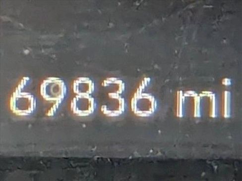 Used 2019 Dodge Charger SXT w/ Leather Interior Group image 11