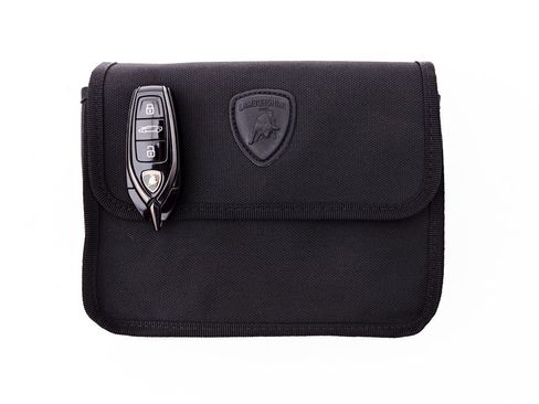 Used 2025 Lamborghini Revuelto AWD/4WD image 92