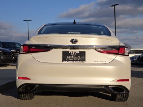 New 2025 Lexus ES 350 350 Luxury image 28