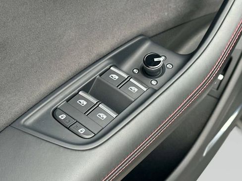 Used 2023 Audi RS Q8 w/ Black Optic Package image 14