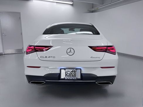 Used 2022 Mercedes-Benz CLA 250 4MATIC image 6
