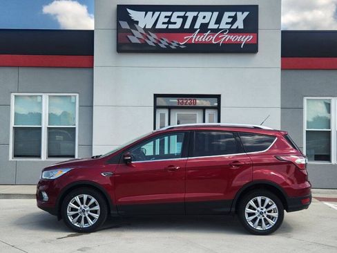 Used 2017 Ford Escape Titanium w/ Equipment Group 301A AWD/4WD image 25