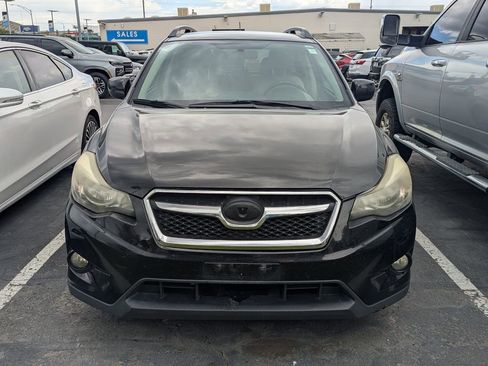 Used 2014 Subaru Crosstrek 2.0i Limited AWD/4WD image 2