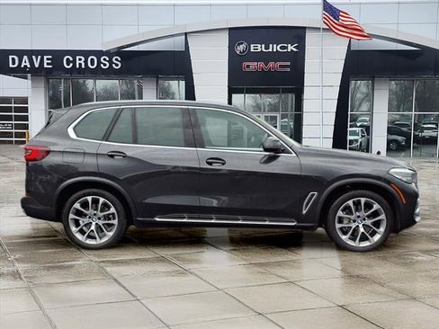 Used 2023 BMW X5 xDrive40i w/ Premium Package image 4