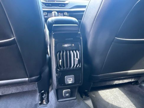 Used 2022 Jeep Compass High Altitude AWD/4WD image 19