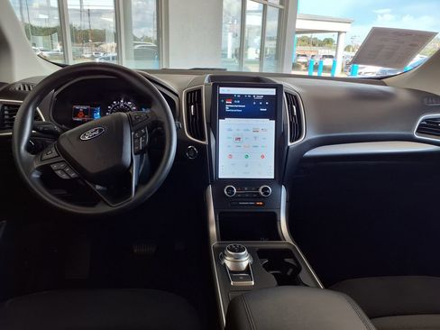 Used 2023 Ford Edge SE AWD/4WD image 14