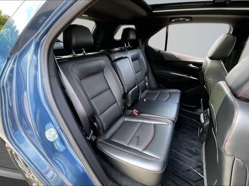 Used 2024 Chevrolet Equinox RS w/ RS Leather Package AWD/4WD image 24