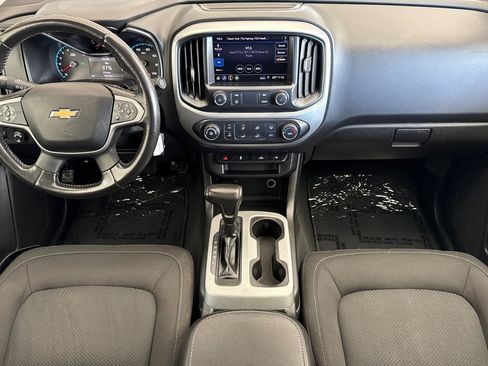 Used 2019 Chevrolet Colorado LT w/ Colorado RST Special Edition RWD image 12