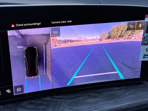 New 2025 Audi Q5 Premium image 17