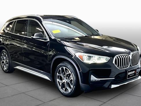 Used 2020 BMW X1 xDrive28i w/ Premium Package AWD/4WD image 3