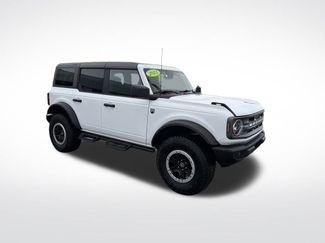 Used 2023 Ford Bronco Big Bend w/ Sasquatch Package video 3