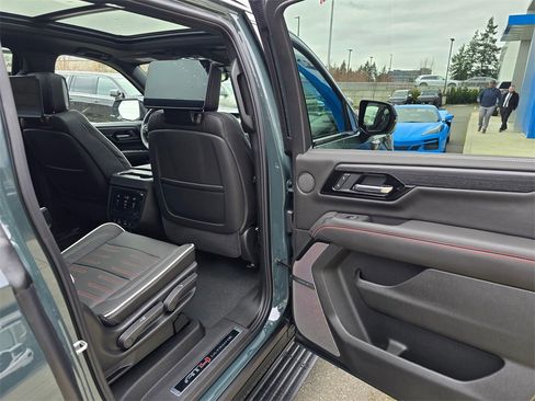 New 2026 GMC Yukon XL AT4 Ultimate image 13