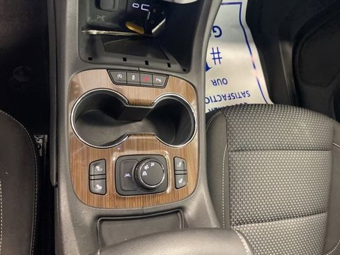 Used 2023 GMC Acadia SLE w/ Driver Convenience Package image 37