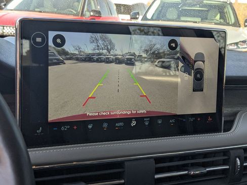 Used 2024 Lincoln Corsair Reserve w/ Equipment Group 201A image 16