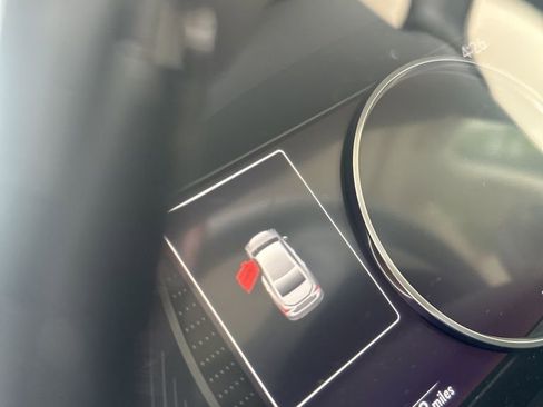 Used 2025 Lexus ES 350 w/ Premium Package FWD image 2