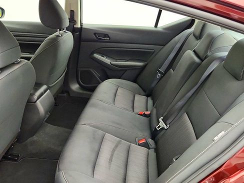 Used 2025 Nissan Altima 2.5 SV FWD image 20