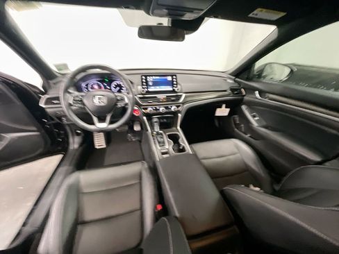Used 2022 Honda Accord Sport image 19