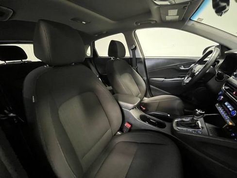 Used 2022 Hyundai Kona SEL w/ Convenience Package AWD/4WD image 9