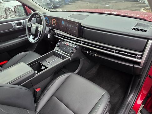 Used 2025 Hyundai Santa Fe SEL image 9