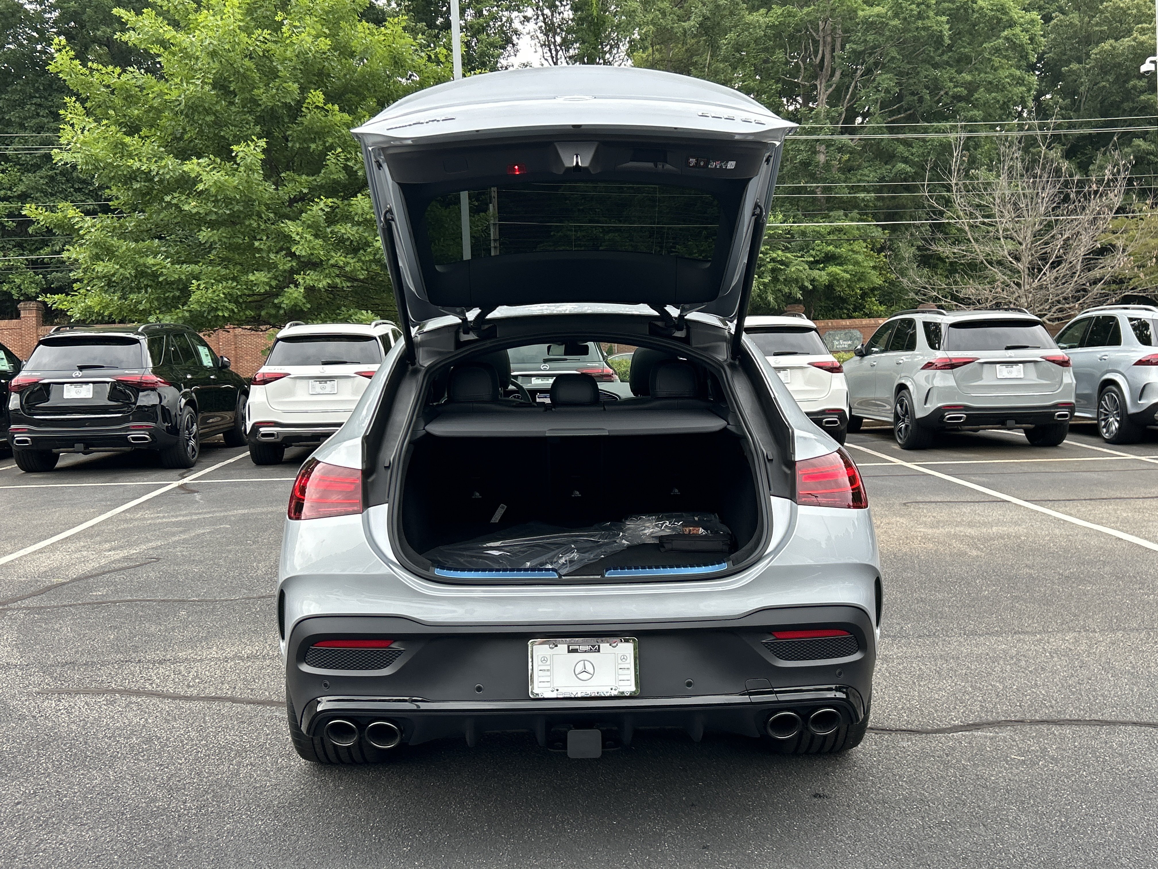 New 2026 Mercedes-Benz GLE 53 AMG 4MATIC Coupe image 8