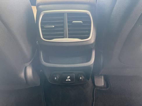 Used 2020 Hyundai Santa Fe Limited w/ Cargo Package image 38