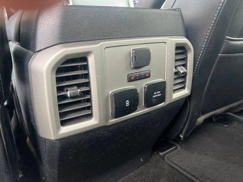 Used 2020 Ford F150 Lariat w/ Equipment Group 502A Luxury AWD/4WD image 15