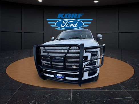 Used 2022 Ford F350 Lariat w/ Lariat Ultimate Package image 1