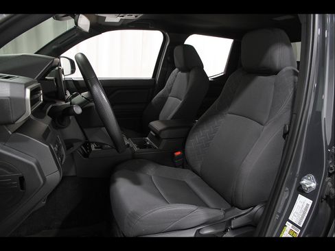 Used 2024 Toyota Tacoma SR AWD/4WD image 5